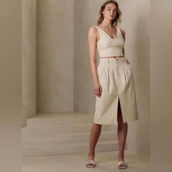 Banana Republic cropped top/corset /camisole NWT - Picture 2 of 8